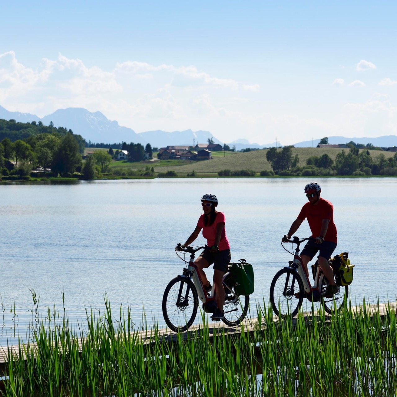 WDR 4 Mittendrin - In unserem Alter · WDR 4 E-Bike-Frühling – rauf aufs ...