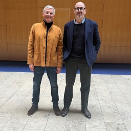 Oscarpreisträger Edward Berger mit dem BR-Kino-Experten Markus Aicher | Bild: @ Markus Aicher