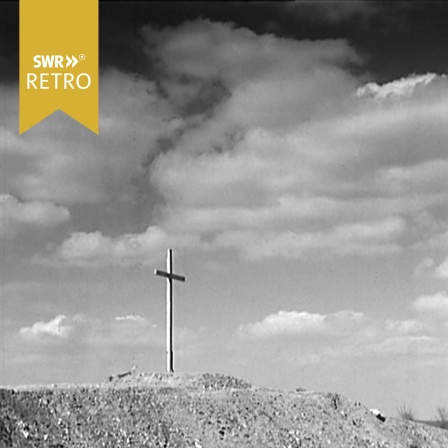 Kreuz auf Berg