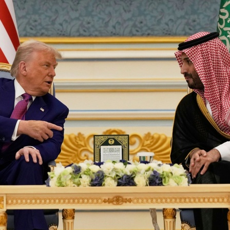 US- Präsident Donald Trump im Gespräch mit dem saudischen Kronprinz Mohammed bin Salman im Königspalast in Riad 