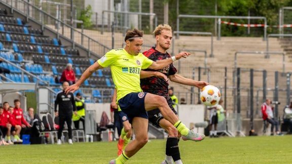 Sportschau - Hessen Kassel Gegen Wiesbaden - Die Highlights