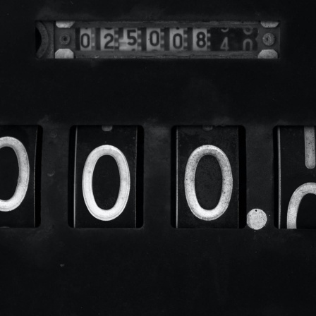 Ein Stromzähler zeigt die Stand 0,000