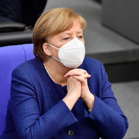 Angela Merkel in einer Sitzung des Deutschen Bundestages
