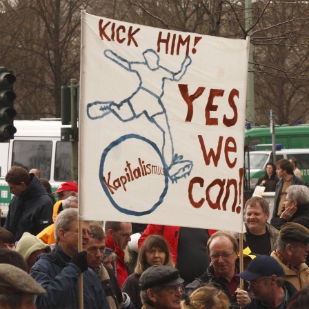 Demo Berlin.28.03.2009. Transparent Kicker