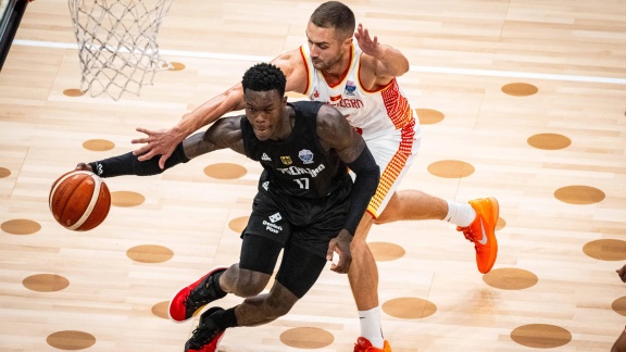 Sportschau - Dbb-team Dominiert Zum Auftakt Montenegro