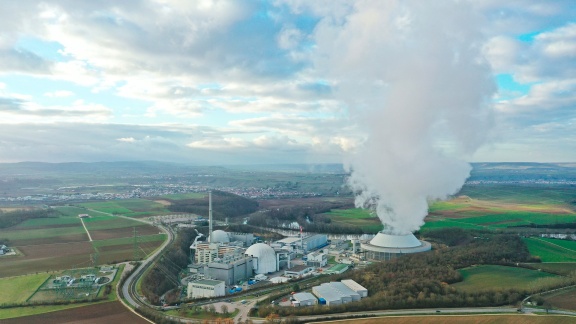Hart Aber Fair - Zu Teures Gas, Zu Wenig Strom: Muss Die Atomkraft Doch Länger Laufen.