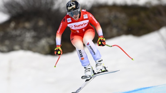 Sportschau Wintersport - Abfahrt Der Frauen In Crans Montana - Die Zusammenfassung