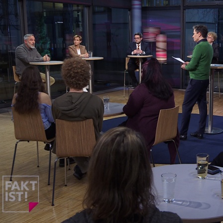 Talkrunde im Studio