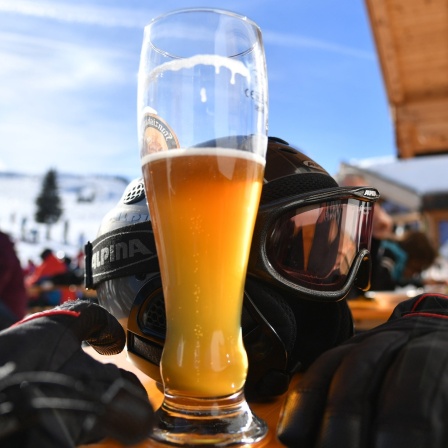 Betrunkene Skifahrer in Österreich