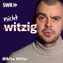 nicht witzig. Podcast-Folge mit Nikita Miller. Autist redet mit Spaßvogel über Humor und Witz (Foto zeigt Sprechblase mit Nikita Miller und Schriftzug nicht witzig und SWR-Logo)