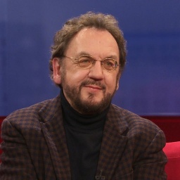 Publizist Heribert Prantl zu Gast auf dem roten Sofa.