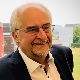 Hans-Joachim Pieper leitet die Alanus Hochschule in Alfter
