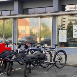 Der Store der Kuriere des Dienstes Crow in Berlin.