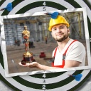 Eine Bildmontage zeigt einen Handwerker mit Bauhelm, der einen Oscar in der Hand hält.