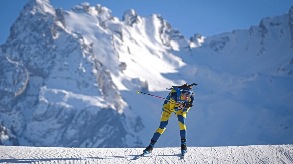 Sportschau - Elvira Oeberg Gewinnt Die Verfolgung In Annecy