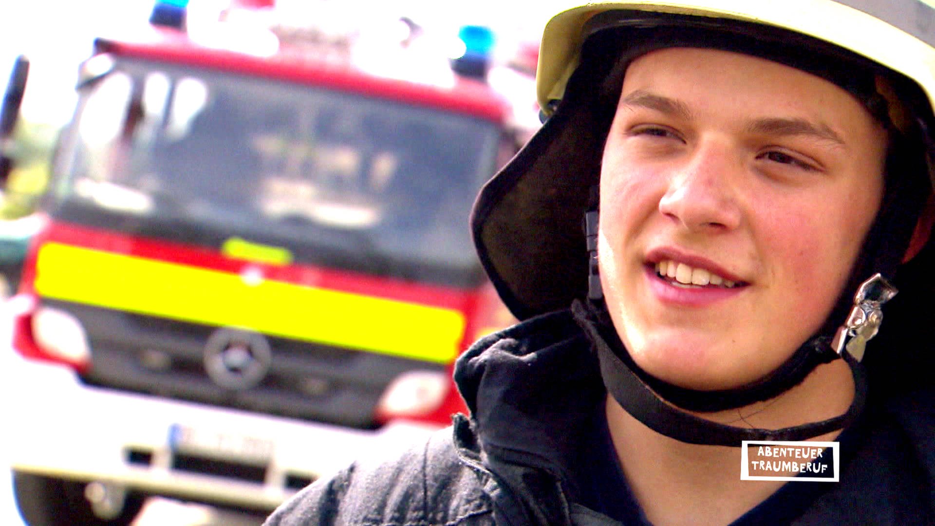 Feuerwehrmann werden! - Dienstags ein Held sein (Folge 2) | ARD Mediathek