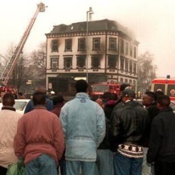 Am 18.01.1996 starben bei einem Brand in einer Lübecker Flüchtlingsunterkunft zehn Menschen.