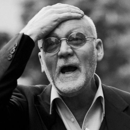 Hanns Dieter Hüsch (Archivbild/1988).