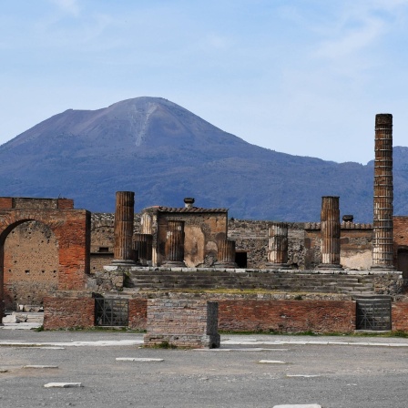 Ruinen von Pompeji und Vesuv
