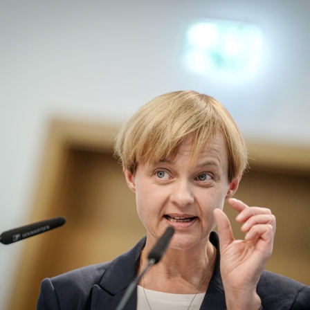 Was fehlt bei der Suizidprävention in Deutschland?: Dr. Ute Lewitzka, Universität Dresden