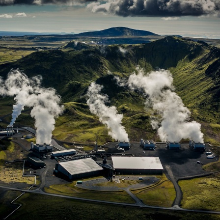 Geothermiekraftwerk "Orca" in der Nähe von Reykjavik, Island.