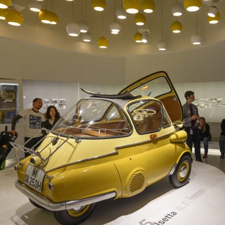 BMW World museum 1955 BMW Isetta München
