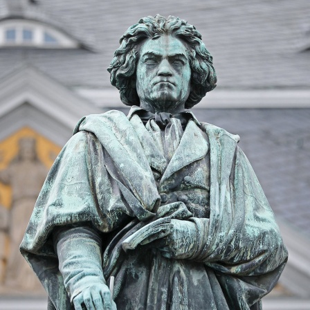 Eine Statue des Komponisten Ludwig van Beethoven