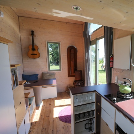Ein Tiny House auf einem Camping-Platz in Sachsen