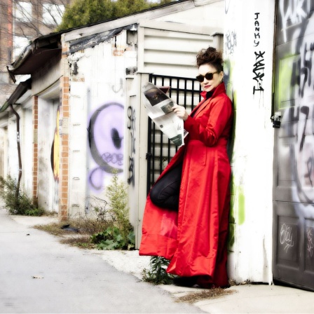 Holly Cole
