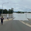 überflutete Straße in Australien 