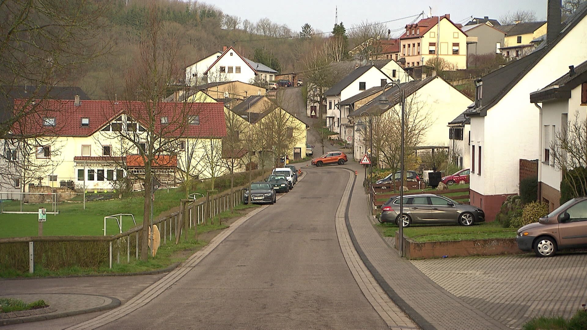 Landesschau Rheinland-Pfalz: Die Trierer Straße in Franzenheim | ARD ...