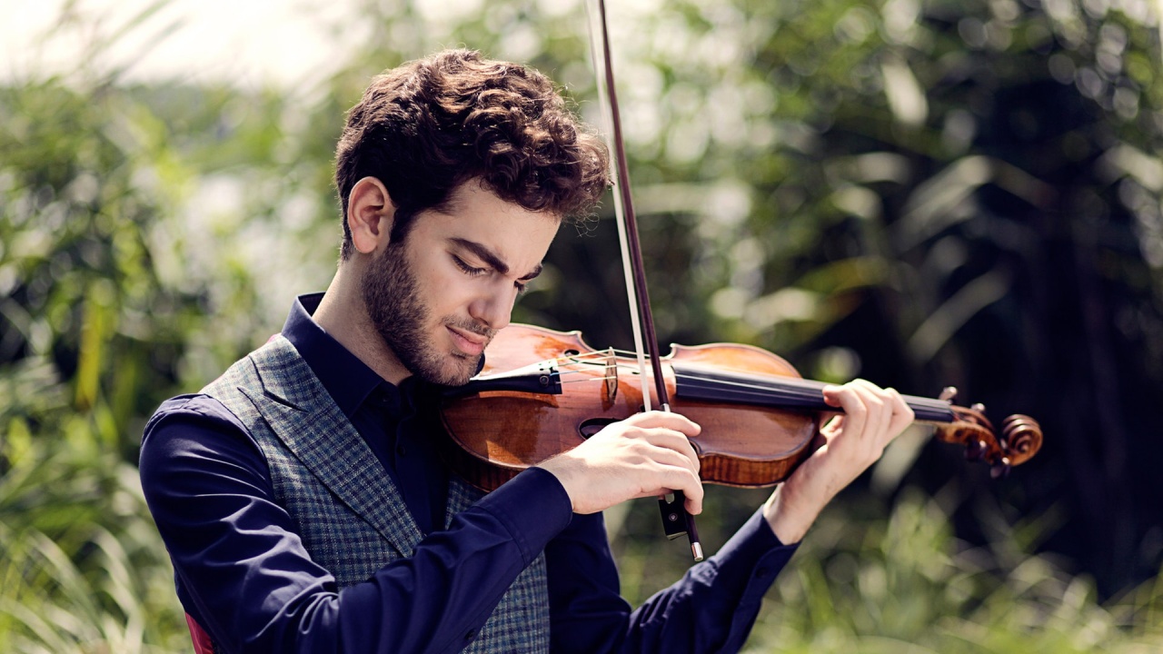 Beethoven Violinkonzert mit Geiger Emmanuel Tjeknavorian