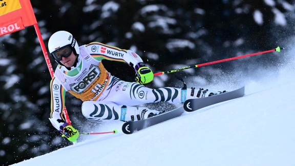 Sportschau Wintersport - Riesenslalom - Alexander Schmid Nach Seinem 1. Lauf