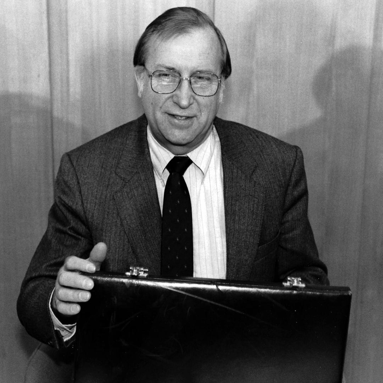 Eine Stunde History · RAF-Terror – Der Mord an Treuhand-Chef Detlev ...