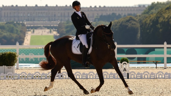 Sportschau Paralympics 2024 - Die Einzel-kür Von Regine Mispelkamp