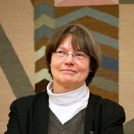 Angela Moré, Sozialpsychologin
