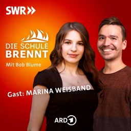 Marina Weisband und Bob Blume auf dem Podcast-Cover von &#034;Die Schule brennt - Mit Bob Blume&#034;