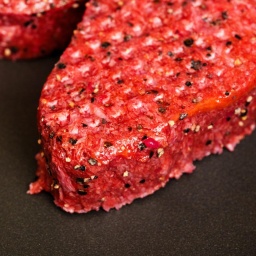 Vegane Wurst und Burger - Wieviel Chemie und Technik braucht es für Fleischersatz?
