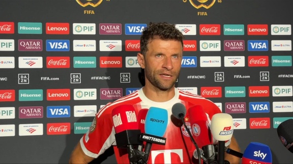 Sportschau - Bayerns Müller - 'wir Leben Nicht Wie Roboter Nebeneinander'