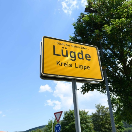 Ortsschild von Lügde