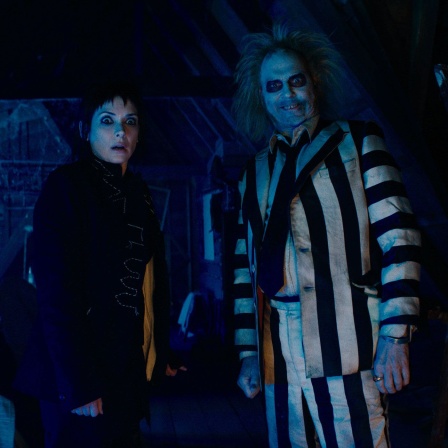 Winona Ryder und Michael Keaton in "Beetlejuice, Beetlejuice"