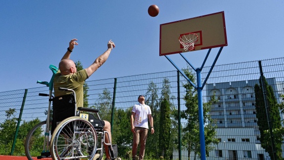 Sportschau - Wenn Profisport Das Tägliche Ventil Ist