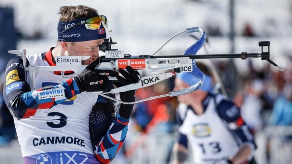 Sportschau Wintersport - Der Massenstart Der Biathleten In Canmore - Die Zusammenfassung