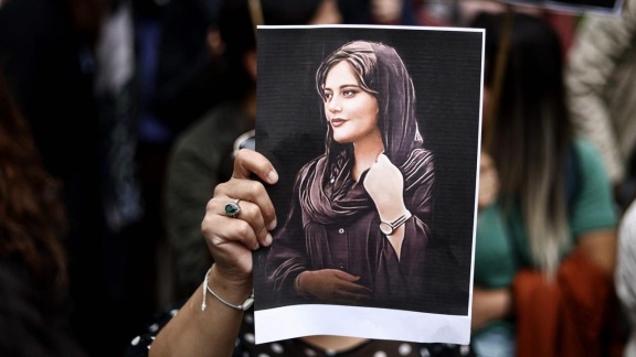 Weltspiegel - Iran: Ein Jahr Nach Den Protesten