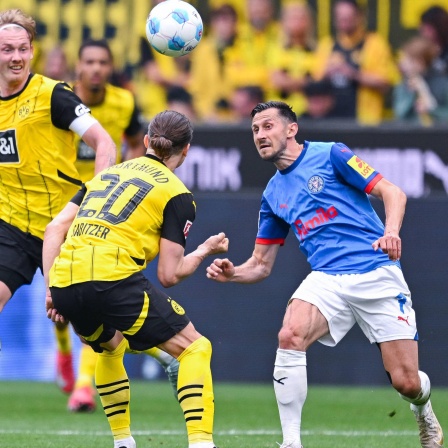 Borussia Dortmund - Holstein Kiel