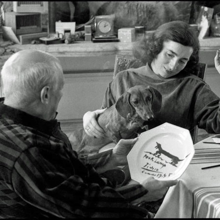 Pablo Picasso und Lump. Archivfoto