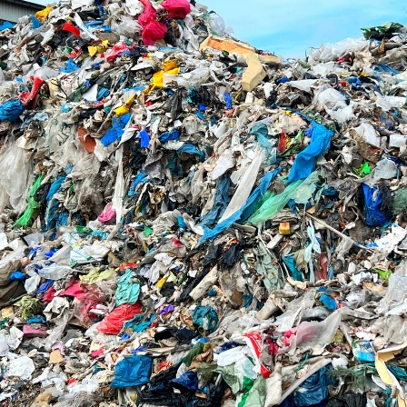 Müllberg mit Abfall