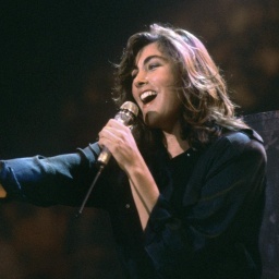 Laura Branigan bei einem Auftritt im Jahr 1984