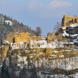 Burg Oybin, Burgruine im Winter.