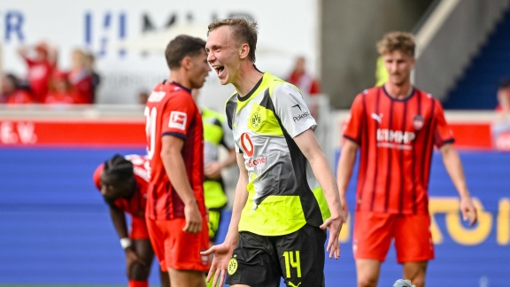 Sportschau Bundesliga - Bvb Feiert Ungefährdeten Sieg Gegen Heidenheim